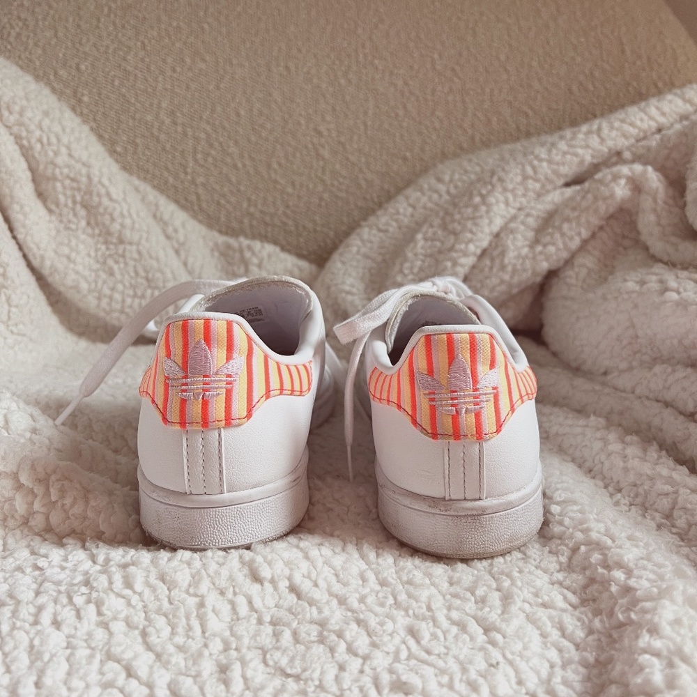 Adidas STAN SMITH Sneakers - Size 6.5 Women's! Striped!